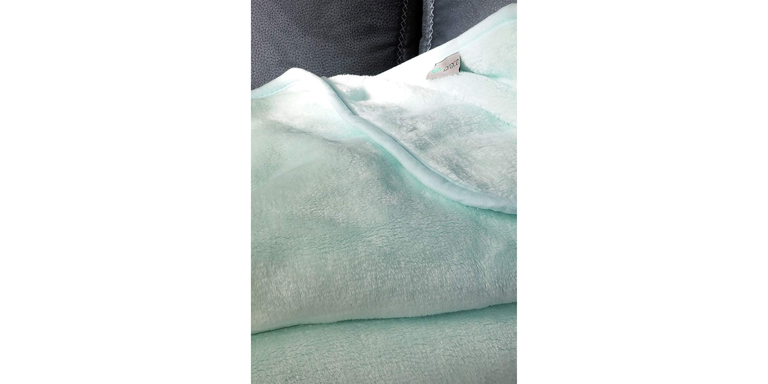 grace-grand-spa-kuscheldecke-gro-brombeer-150x200-cm image 3