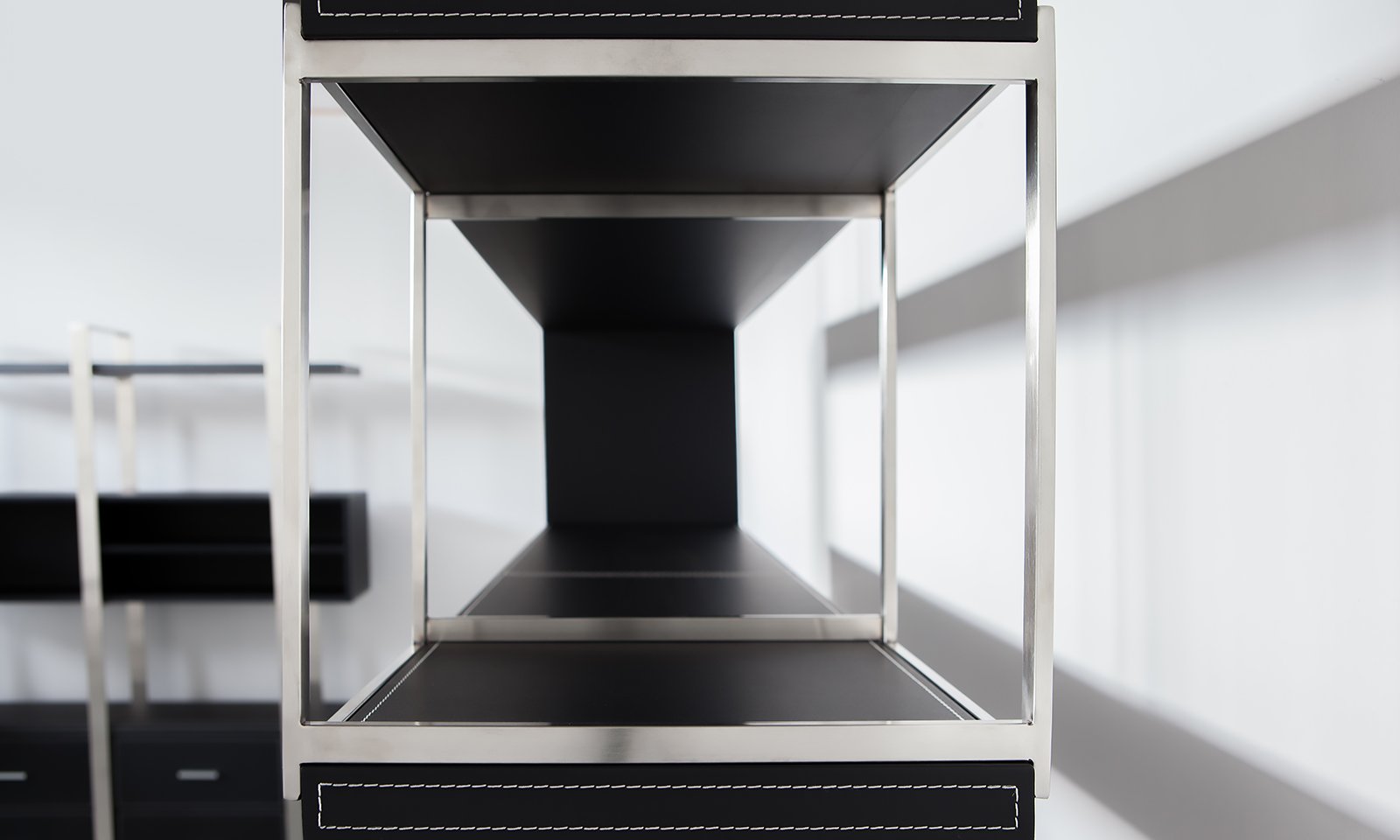 jet-line-pavia-aktenschrank-b-roschrank-schwarz-lederoptik-220x180x40-cm-edelsta image 2
