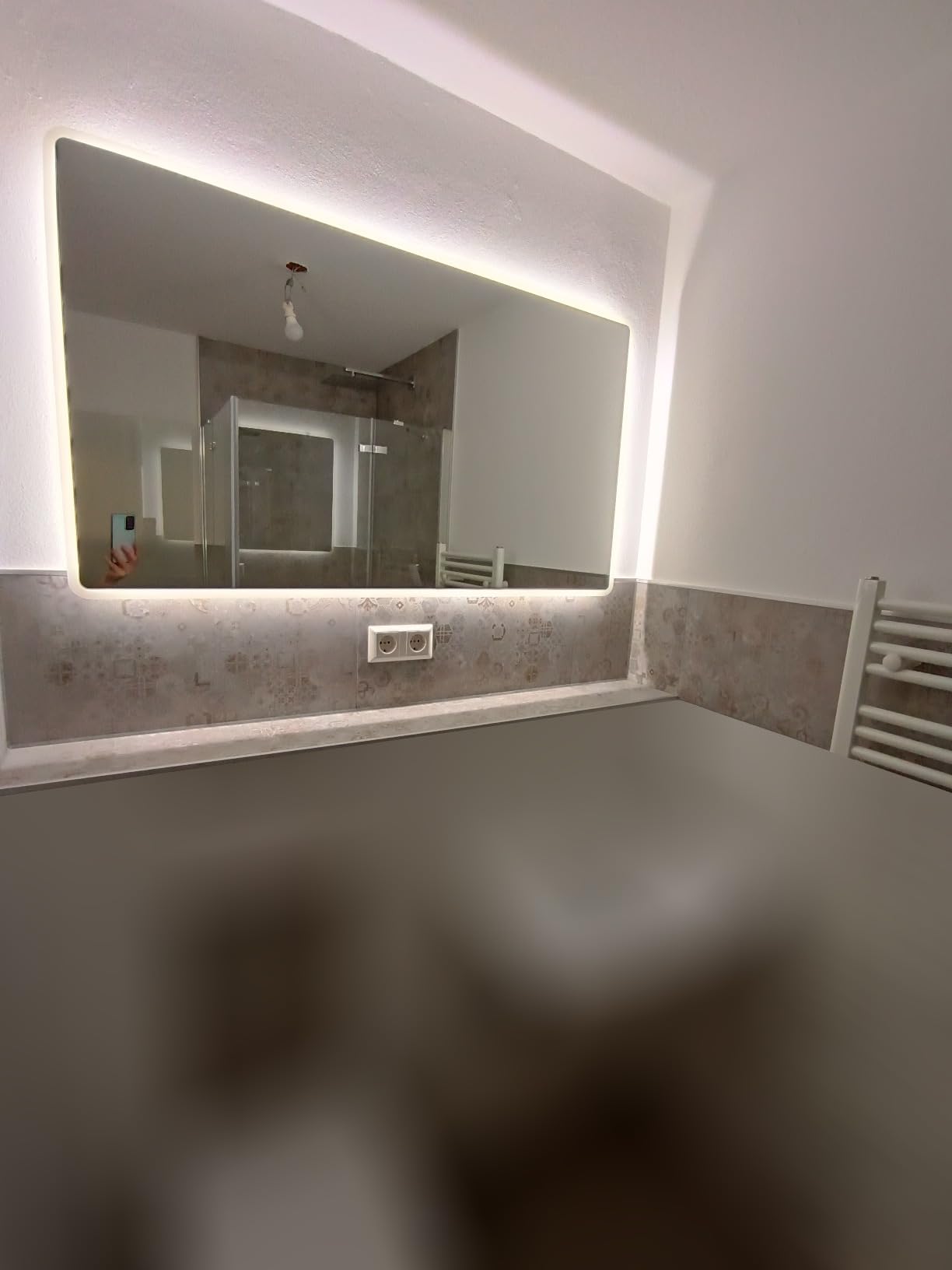 Licht super, ein Halter locker