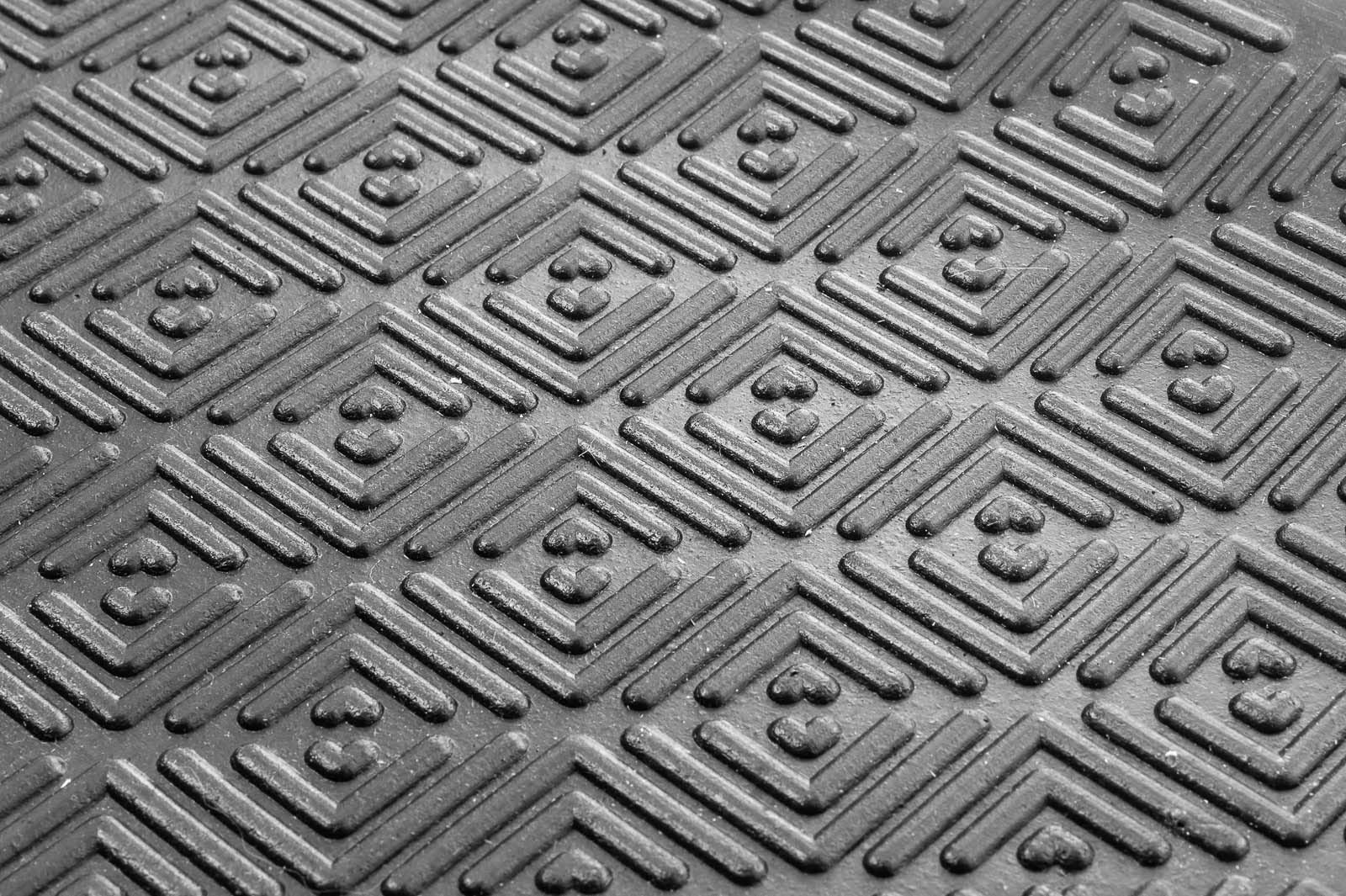 jet-line-trapa-stufenmatte-gummi-schwarz-25x75-cm-mit-winkelkante-antirutsch image 2