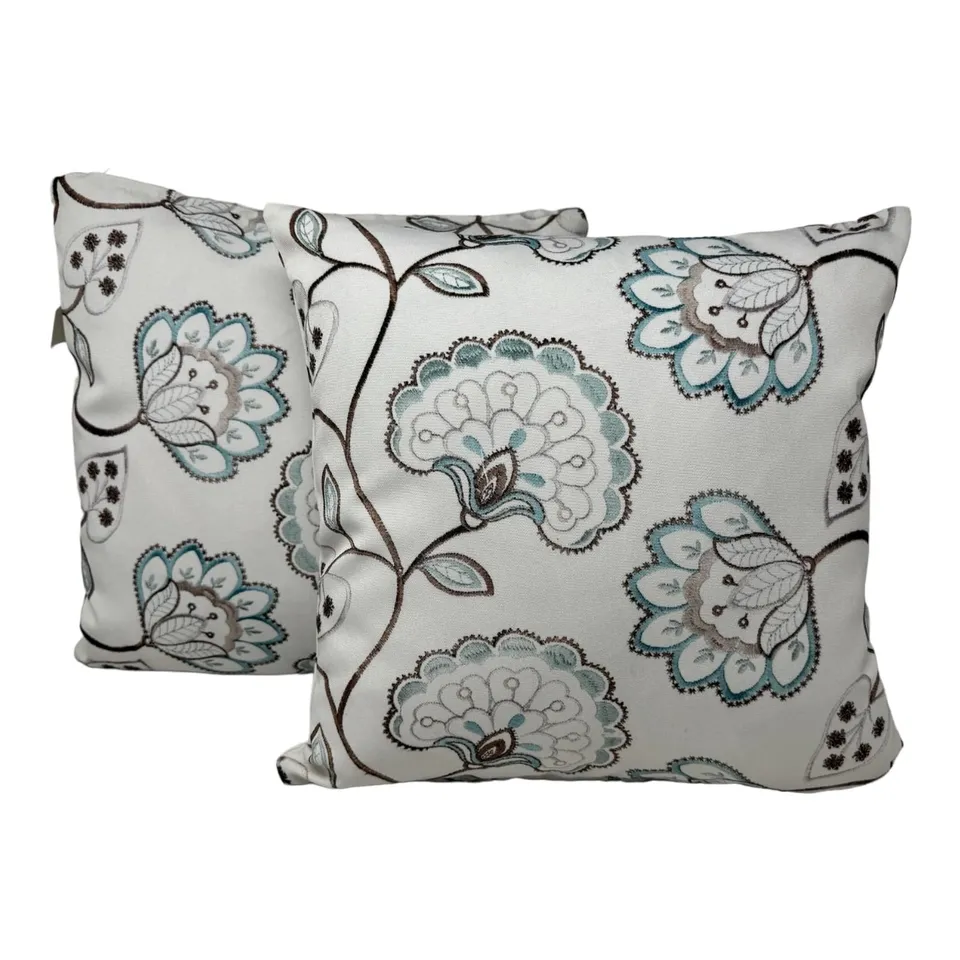 jet-line-bl-ten-deko-kissen-40x40cm-2er-set-mit-f-llung-indoor-outdoor image 1